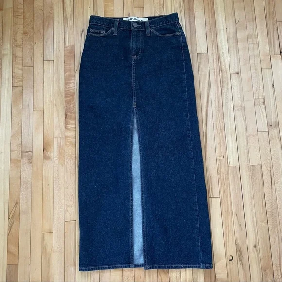 GAP Vintage Dark Wash Jean Skirt - Picture 10 of 10